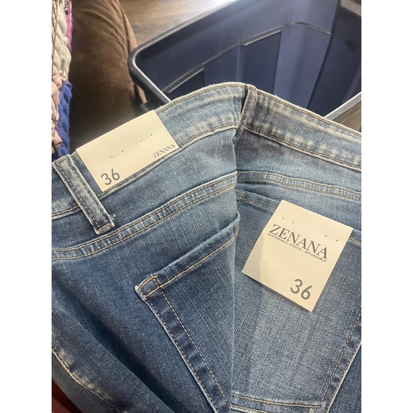 ZENANA Dark Wash Straight Leg Denim Jeans Women Size 20 36 - Picture 4 of 5